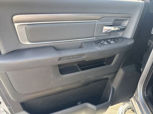 Certified 2022 RAM 1500 Classic SLT w/ Trailer & Traction Group image 11