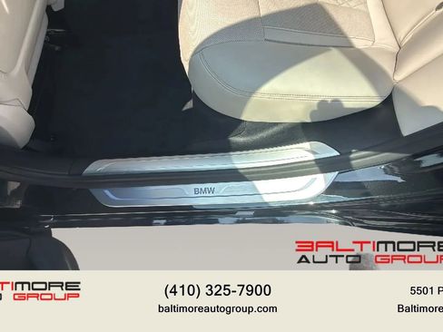 Used 2019 BMW 750i xDrive w/ Executive Package AWD/4WD image 37