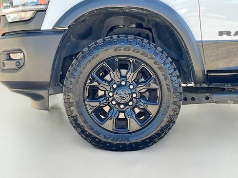Used 2024 RAM 2500 Rebel AWD/4WD image 32