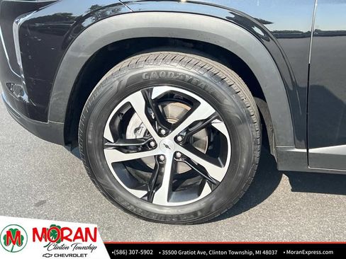 Certified 2024 Chevrolet Trax RS w/ Driver Confidence Package FWD image 10
