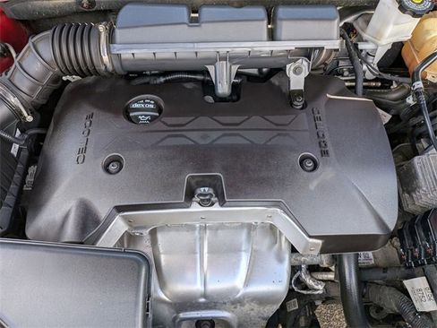 Used 2019 Buick Envision Essence image 30