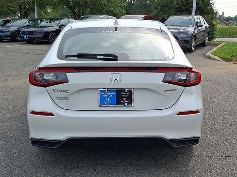 Used 2024 Honda Civic Sport image 5