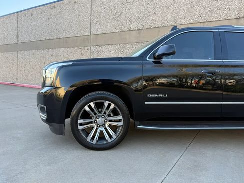 Used 2017 GMC Yukon XL Denali w/ Open Road Package image 18