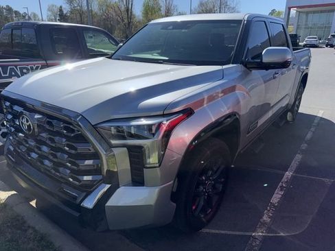 Used 2023 Toyota Tundra Platinum image 1
