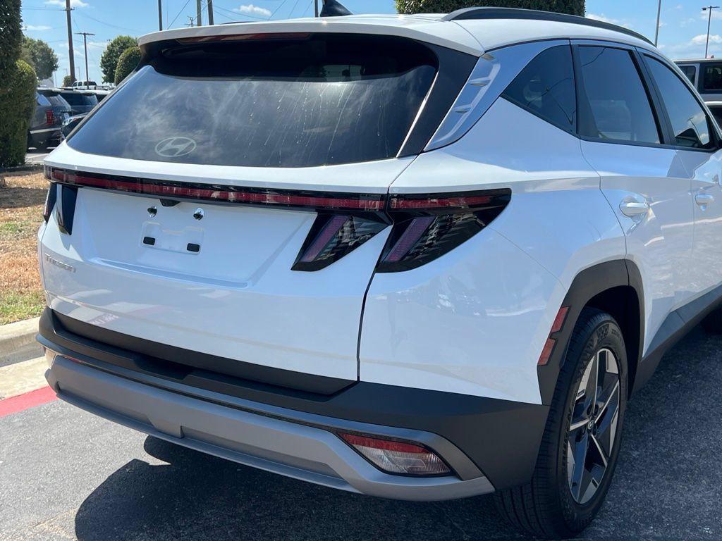 Used 2026 Hyundai Tucson SEL FWD image 4