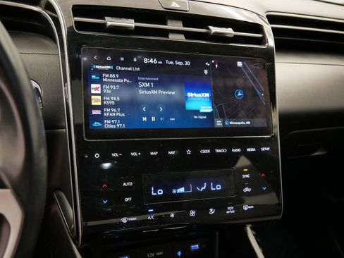 Used 2023 Hyundai Santa Cruz SEL Premium w/ Tow & Go Package image 23