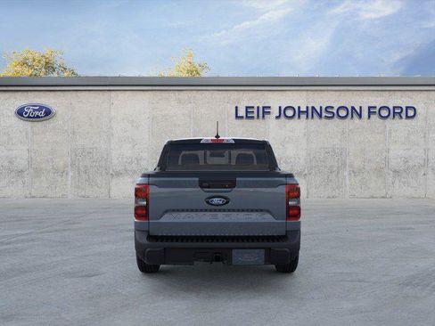 New 2026 Ford Maverick Lariat w/ Black Appearance Package image 5