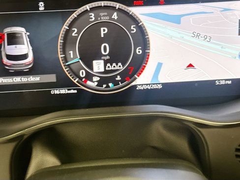 Certified 2025 Jaguar F-PACE R-Dynamic S AWD/4WD image 12