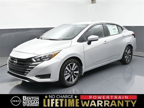 New 2025 Nissan Versa SV w/ Trunk Package image 1
