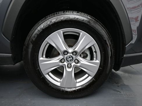 Used 2023 Toyota RAV4 XLE image 11