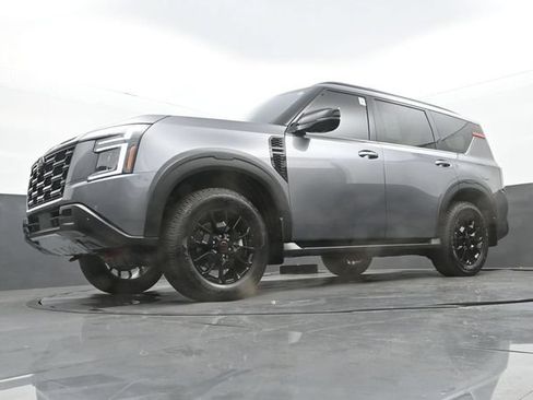 Used 2026 Nissan Armada PRO-4X w/ Captain's Chari Seat Package AWD/4WD image 27
