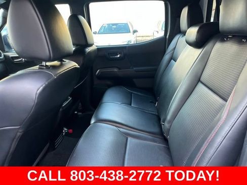 Used 2017 Toyota Tacoma TRD Pro AWD/4WD image 11