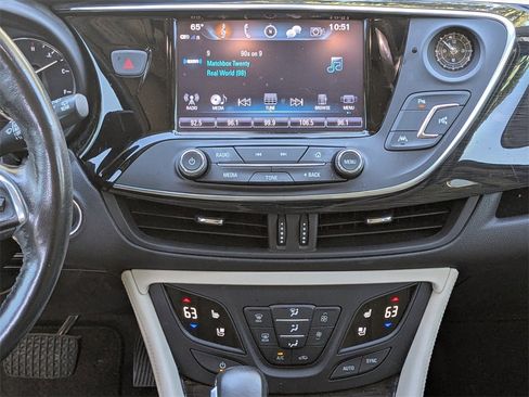 Used 2018 Buick Envision Premium w/ Driver Confidence Package image 19