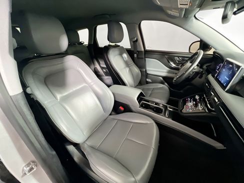 Used 2020 Lincoln Corsair FWD image 31