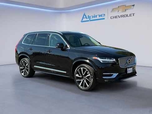 Used 2023 Volvo XC90 B6 Plus w/ Protection Package Premier AWD/4WD image 7