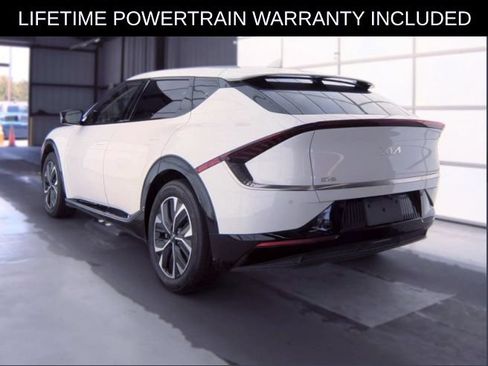 Used 2023 Kia EV6 Wind AWD/4WD image 12