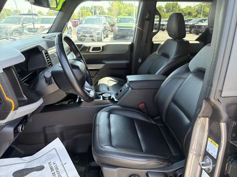 Certified 2023 Ford Bronco Badlands AWD/4WD image 12