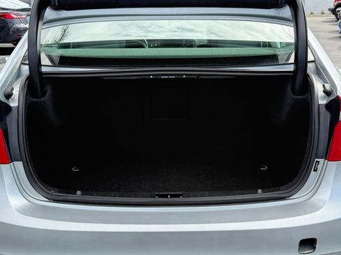 Used 2013 Volvo S60 T5 image 15