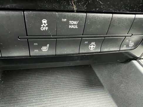 Used 2015 RAM 1500 Sport AWD/4WD image 24