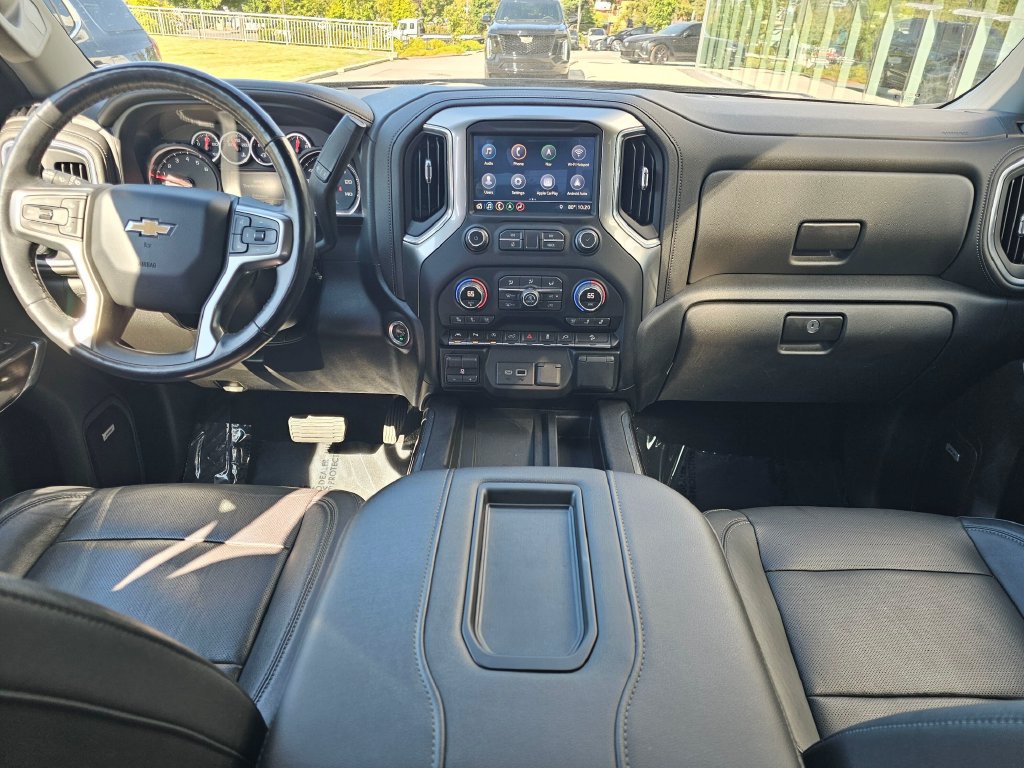 Used 2019 Chevrolet Silverado 1500 LTZ w/ LTZ Premium Package AWD/4WD image 20