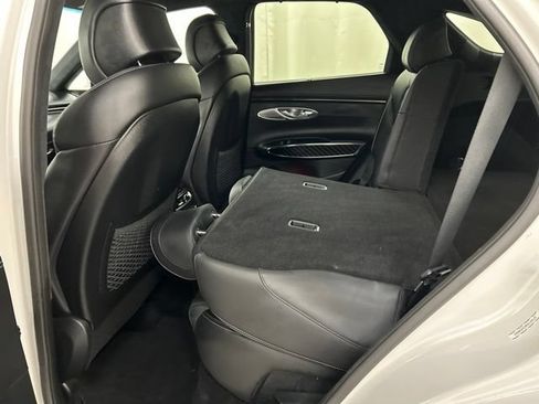 Used 2023 Genesis GV70 3.5T Sport w/ Sport Prestige Package AWD/4WD image 28