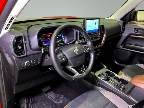 Used 2022 Ford Bronco Sport Outer Banks image 16