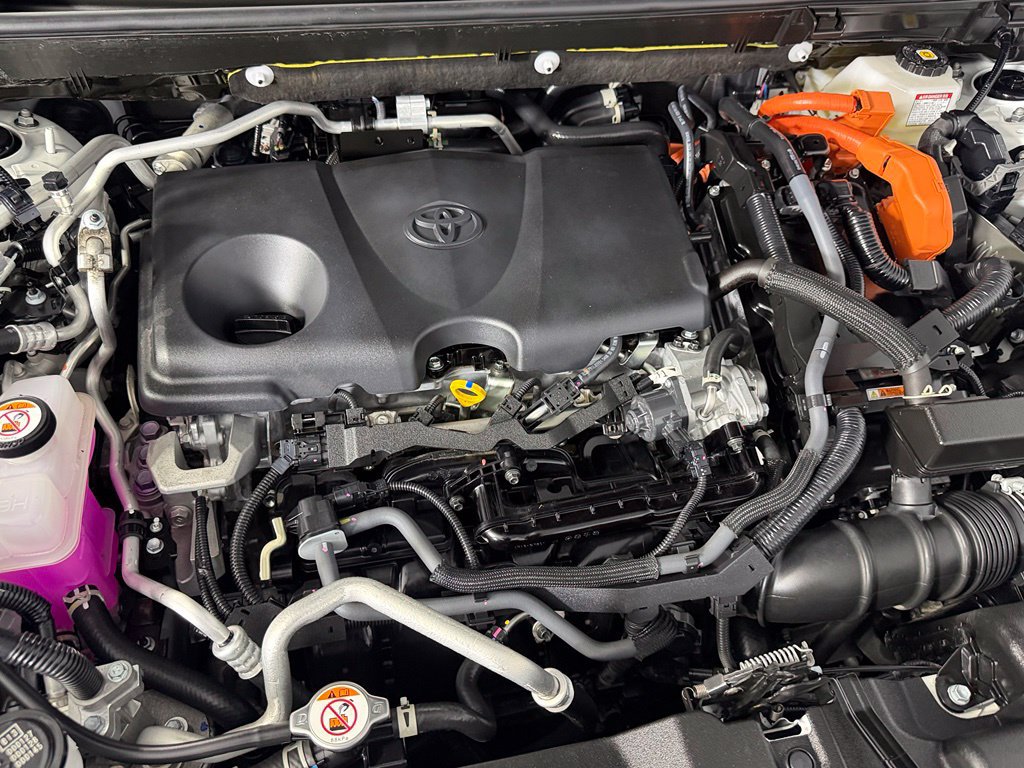 Used 2025 Toyota RAV4 SE AWD/4WD image 34
