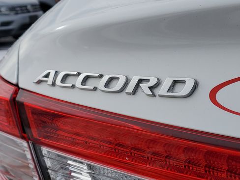 Certified 2020 Honda Accord LX image 6