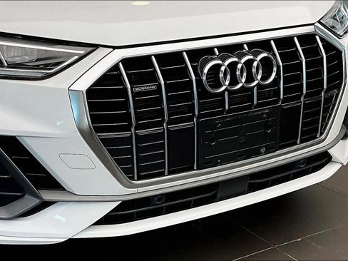 Certified 2023 Audi Q3 2.0T Premium w/ Convenience Package image 32