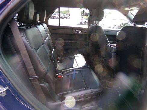 Used 2021 Ford Explorer 4WD Police Interceptor image 35