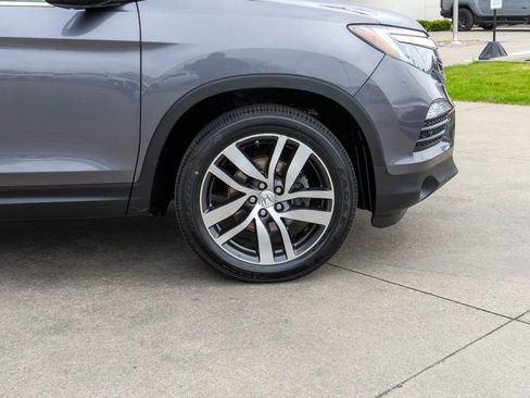 Used 2018 Honda Pilot Elite image 41