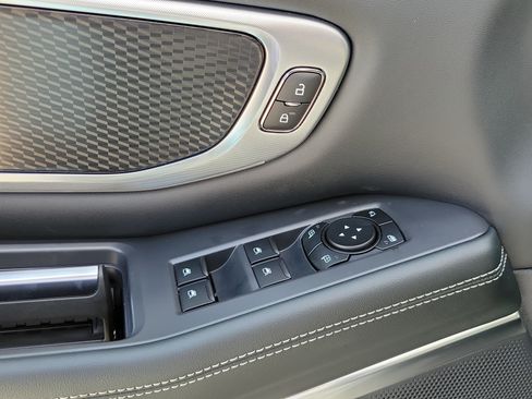 New 2027 Ford Expedition Platinum w/ Stealth Appearance Package RWD image 14