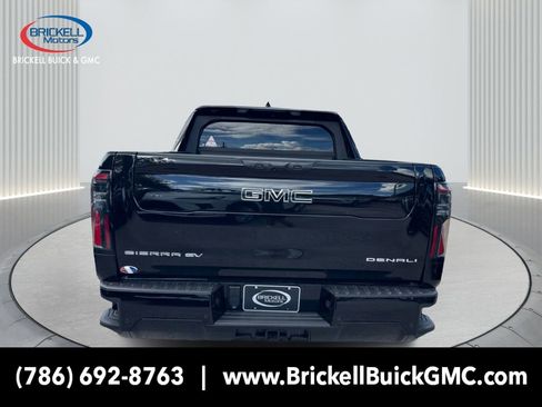 New 2025 GMC Sierra EV Denali image 6