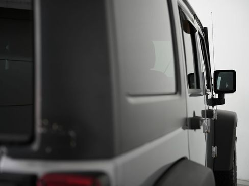 Used 2016 Jeep Wrangler Unlimited Sport w/ Quick Order Package 24S AWD/4WD image 52