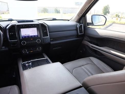 Used 2021 Ford Expedition Limited AWD/4WD image 29