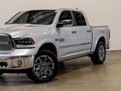 Used 2014 RAM 1500 Laramie w/ Convenience Group image 20