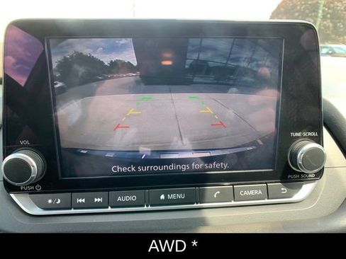 Certified 2023 Nissan Rogue SV AWD/4WD image 18