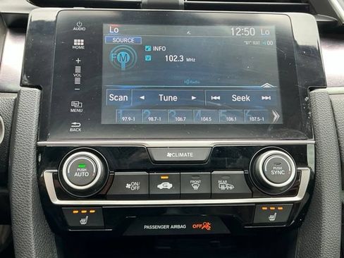 Used 2018 Honda Civic EX-L image 11