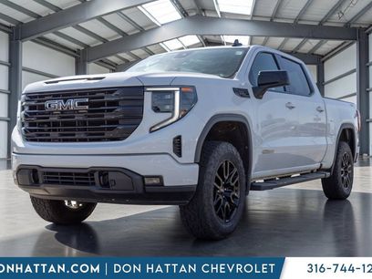 Used 2023 GMC Sierra 1500 Elevation