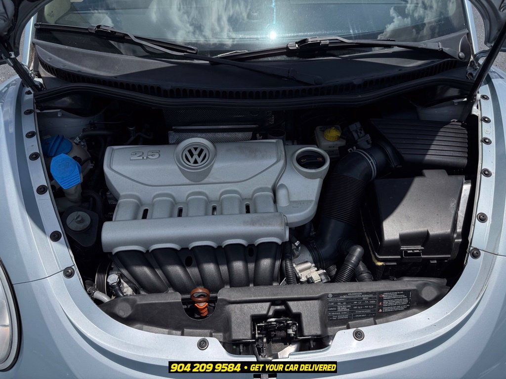 Used 2010 Volkswagen Beetle Convertible FWD image 31