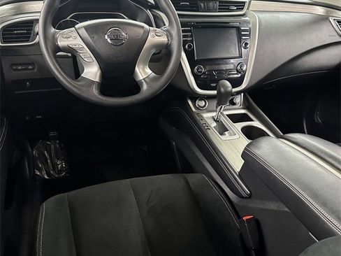 Used 2018 Nissan Murano S image 25