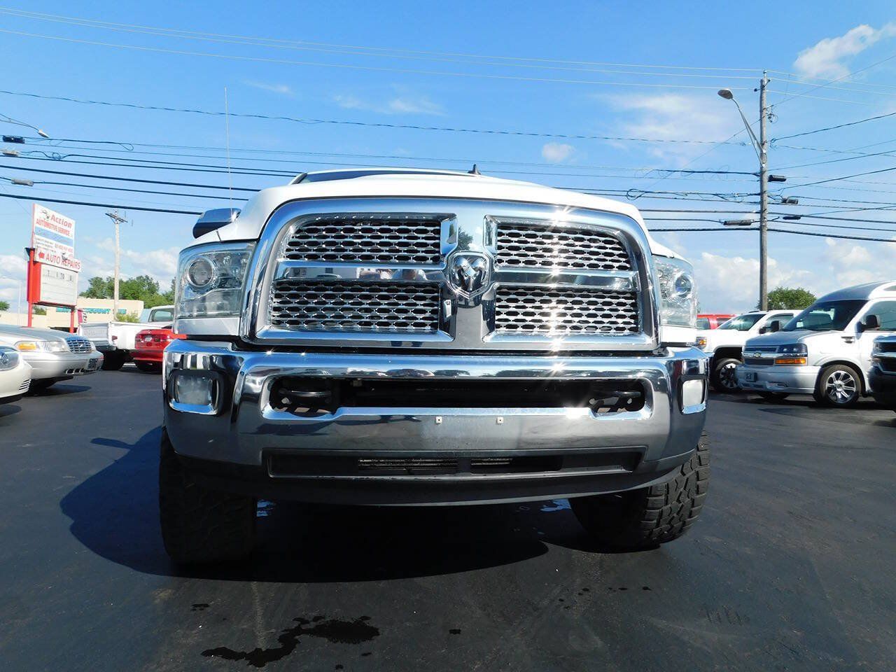 Used 2014 RAM 2500 Laramie AWD/4WD image 4