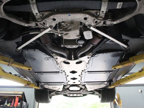 Used 2015 Chevrolet Corvette Z06 w/ Z07 Performance Package image 94