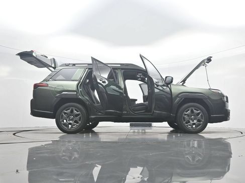 Used 2026 Subaru Outback Premium AWD/4WD image 52