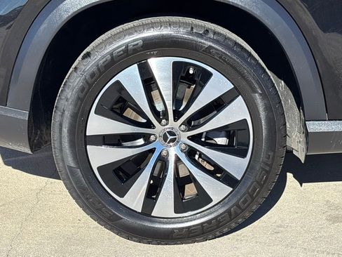 Used 2025 Mercedes-Benz GLE 450 4MATIC image 30