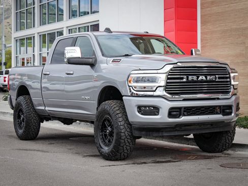 Used 2024 RAM 2500 Laramie w/ Safety Group AWD/4WD image 1