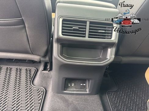 New 2026 Volkswagen Atlas Cross Sport SE image 20