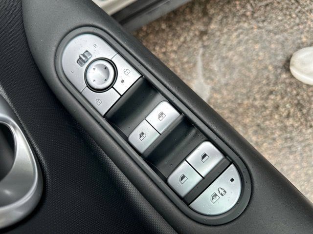 Used 2024 Hyundai Ioniq 5 SEL AWD/4WD image 24