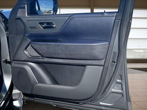 New 2026 INFINITI QX80 4WD image 24