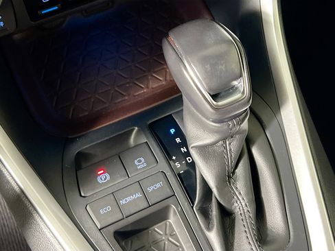 Used 2020 Toyota RAV4 Limited w/ Limited Grade Weather Package FWD image 25